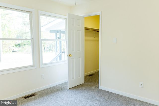 238 ADMIRAL DR, Ruther Glen, VA 22546