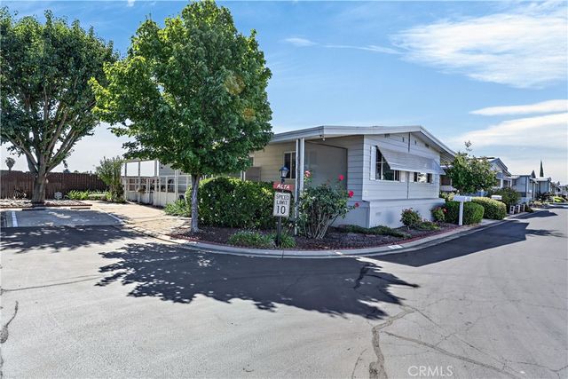 2240 Golden Oak Lane 11, Merced, CA 95341