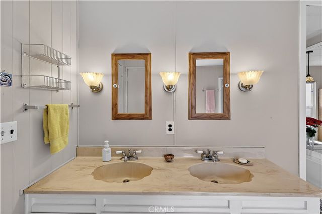 2240 Golden Oak Lane 11, Merced, CA 95341