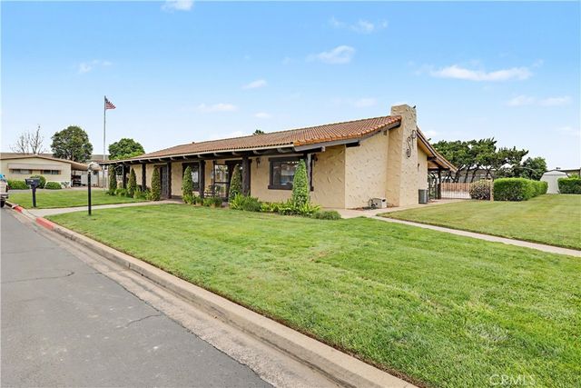 2240 Golden Oak Lane 11, Merced, CA 95341