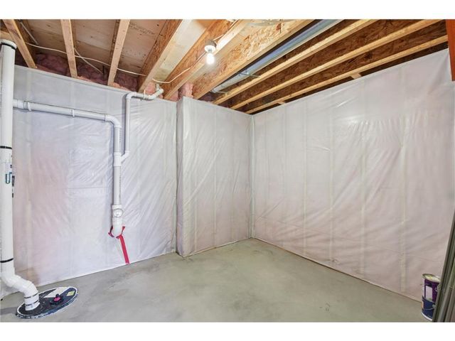 1102 Highpoint Court, New Richmond, WI 54017