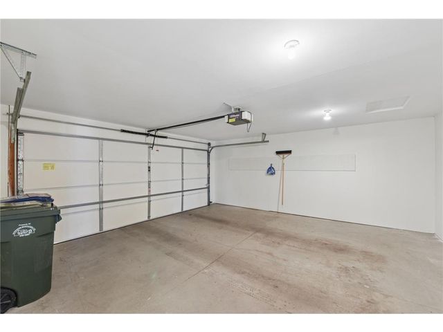 1102 Highpoint Court, New Richmond, WI 54017