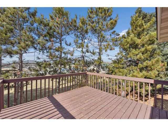 1102 Highpoint Court, New Richmond, WI 54017