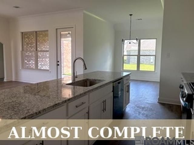 1544 Cannes Ave, Zachary, LA 70791