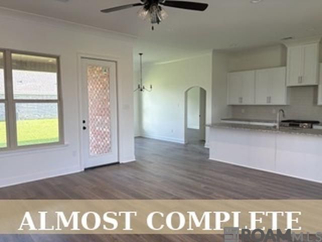 1544 Cannes Ave, Zachary, LA 70791