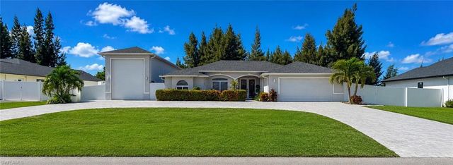 452 SW 19th AVE, Cape Coral, FL 33991