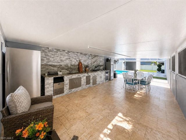 452 SW 19th AVE, Cape Coral, FL 33991