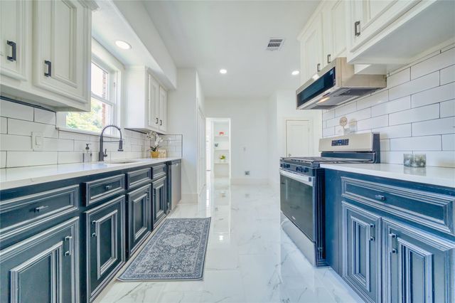 1569 Elliott Street, Houston, TX 77023