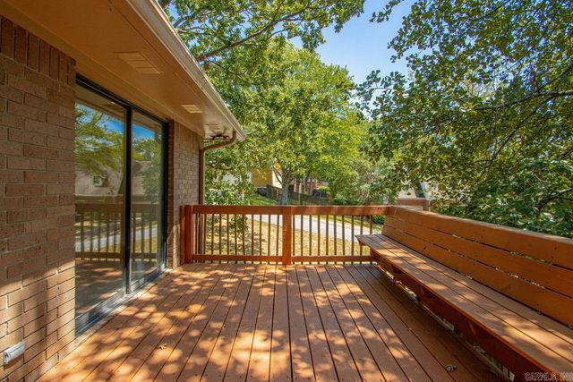 13721 Saint Charles Boulevard, Little Rock, AR 72211