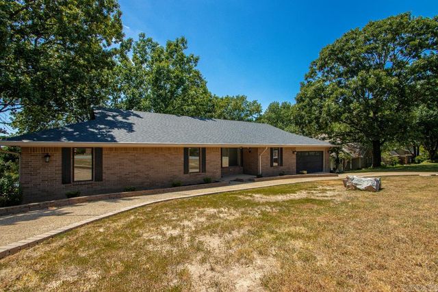 13721 Saint Charles Boulevard, Little Rock, AR 72211