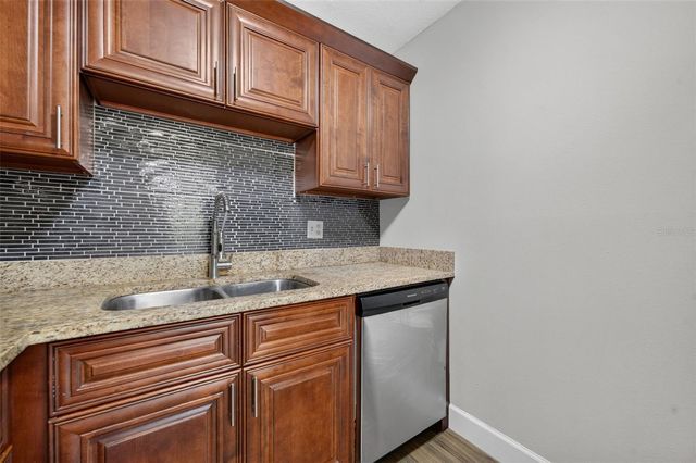 118 W AMERICA STREET 2, Orlando, FL 32801