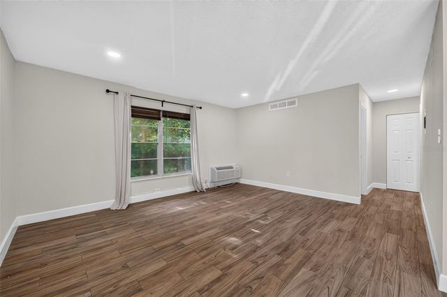 118 W AMERICA STREET 2, Orlando, FL 32801