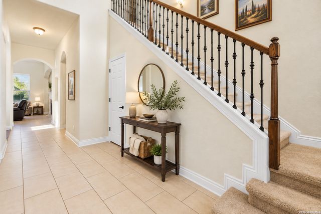 24510 Via Vizcaya, San Antonio, TX 78260