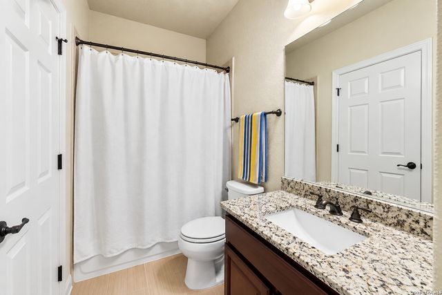 24510 Via Vizcaya, San Antonio, TX 78260