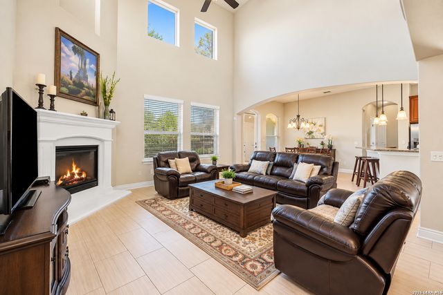 24510 Via Vizcaya, San Antonio, TX 78260