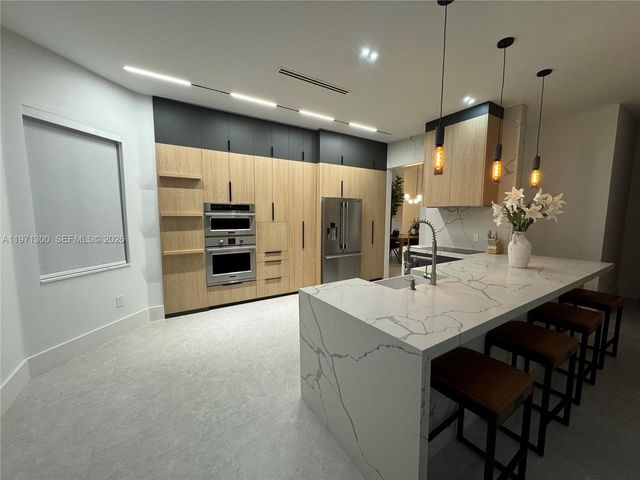 13430 SW 192nd St, Miami, FL 33177