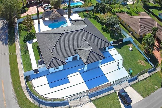 13430 SW 192nd St, Miami, FL 33177