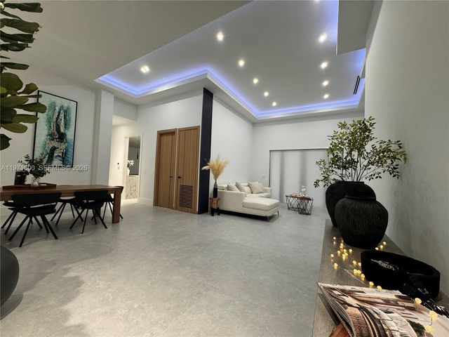 13430 SW 192nd St, Miami, FL 33177