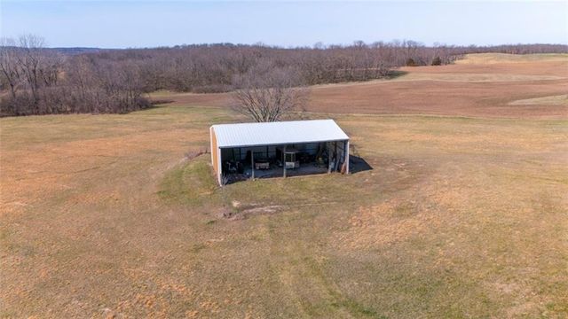 15630 Hackberry Lane, Platte City, MO 64079