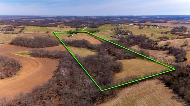 15630 Hackberry Lane, Platte City, MO 64079