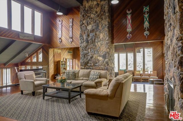 4845 Maytime Lane, Culver City, CA 90230