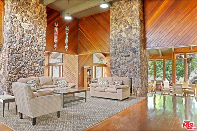 4845 Maytime Lane, Culver City, CA 90230