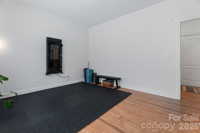 9509 Seamill Road, Charlotte, NC 28278