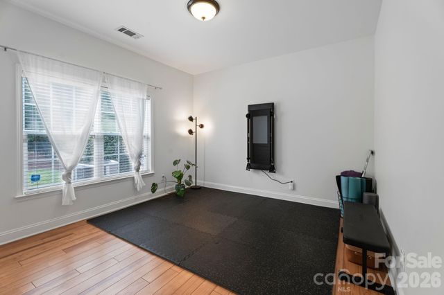 9509 Seamill Road, Charlotte, NC 28278