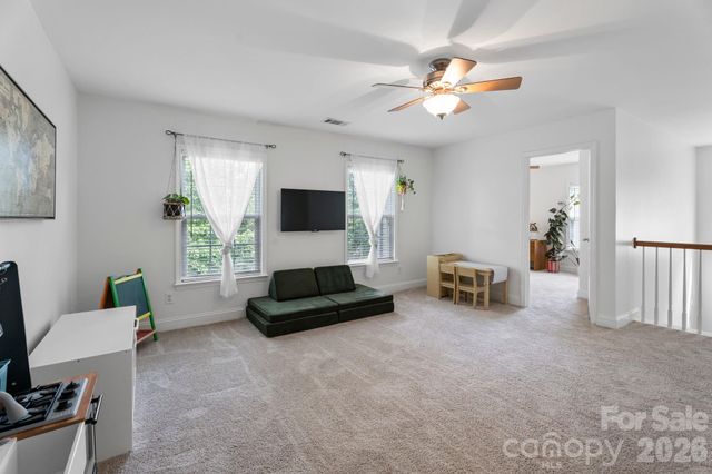 9509 Seamill Road, Charlotte, NC 28278