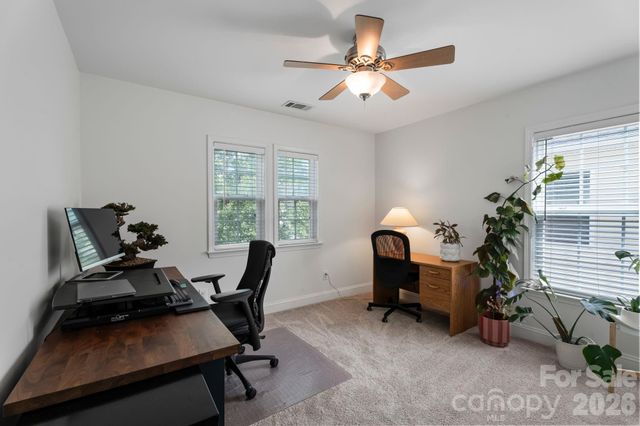9509 Seamill Road, Charlotte, NC 28278