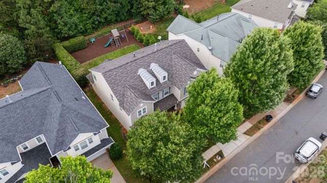 9509 Seamill Road, Charlotte, NC 28278