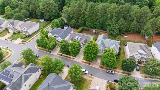 9509 Seamill Road, Charlotte, NC 28278