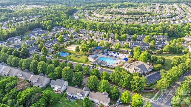 9509 Seamill Road, Charlotte, NC 28278