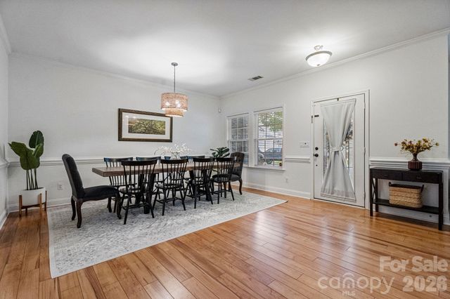 9509 Seamill Road, Charlotte, NC 28278