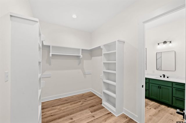 1370 County Road 1660, Alba, TX 75410