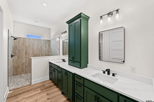 1370 County Road 1660, Alba, TX 75410