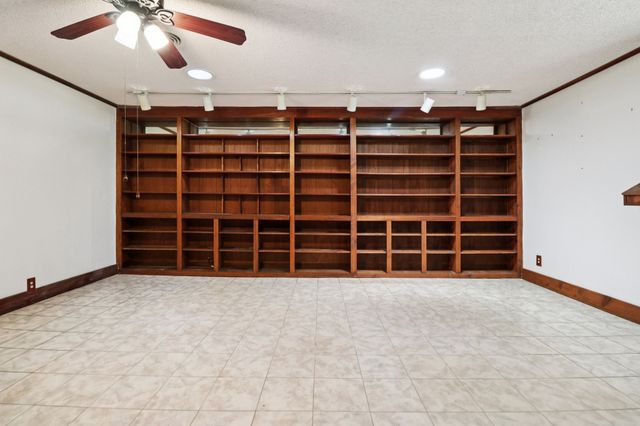 115 N Wisteria Street, Mansfield, TX 76063