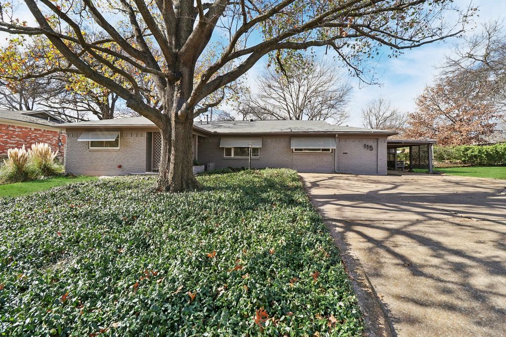 115 N Wisteria Street, Mansfield, TX 76063