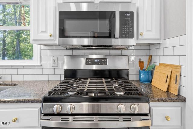 206 Windhover Drive, Chapel Hill, NC 27514