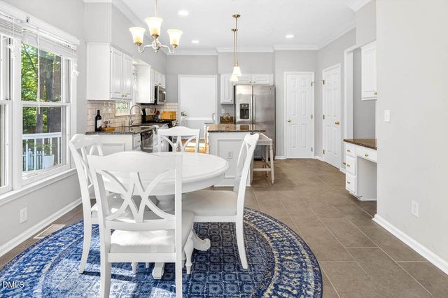 206 Windhover Drive, Chapel Hill, NC 27514