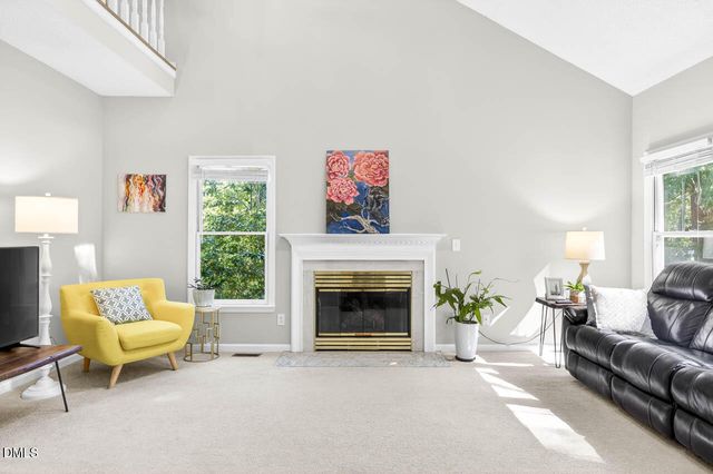 206 Windhover Drive, Chapel Hill, NC 27514