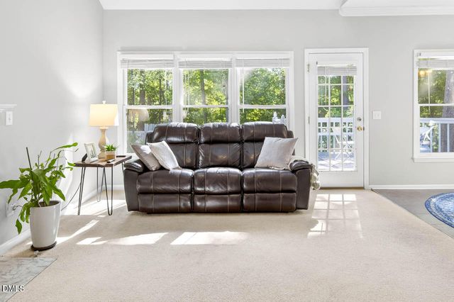 206 Windhover Drive, Chapel Hill, NC 27514