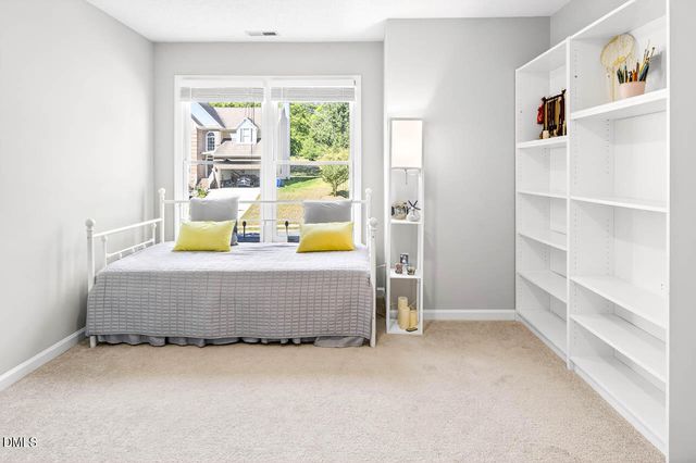 206 Windhover Drive, Chapel Hill, NC 27514