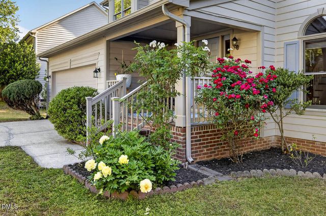 206 Windhover Drive, Chapel Hill, NC 27514