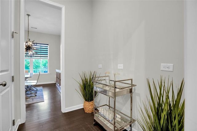 3855 Tamberly Way, Kennesaw, GA 30152