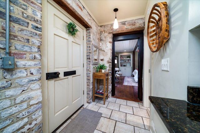 53 Hasell Street Apt J, Charleston, SC 29401