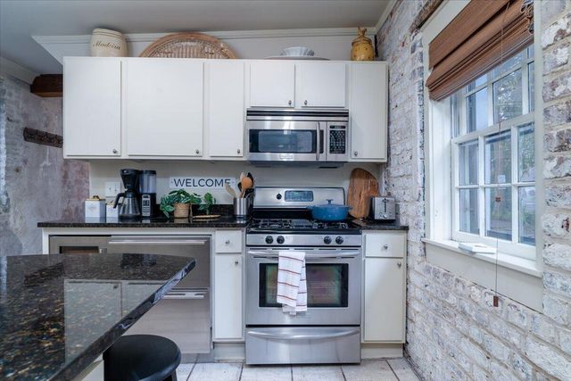 53 Hasell Street Apt J, Charleston, SC 29401