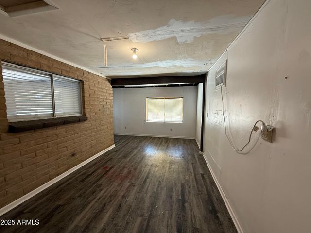 565 RAYMOND Drive, Sierra Vista, AZ 85635