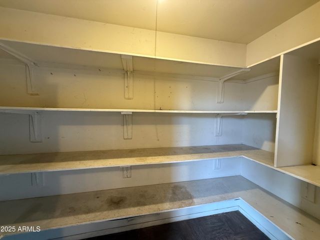 565 RAYMOND Drive, Sierra Vista, AZ 85635