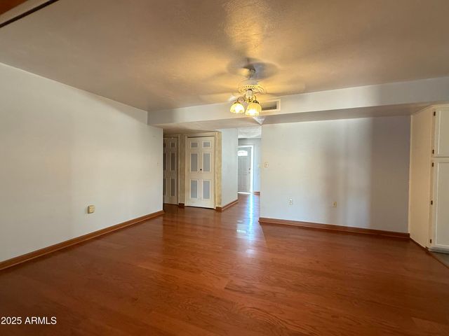 565 RAYMOND Drive, Sierra Vista, AZ 85635